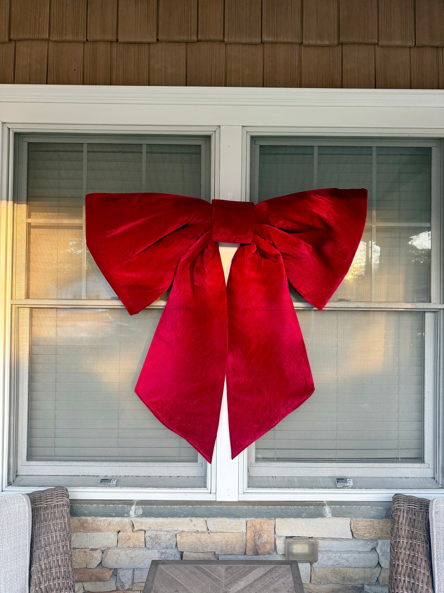 48" Outdoor Padded Bow