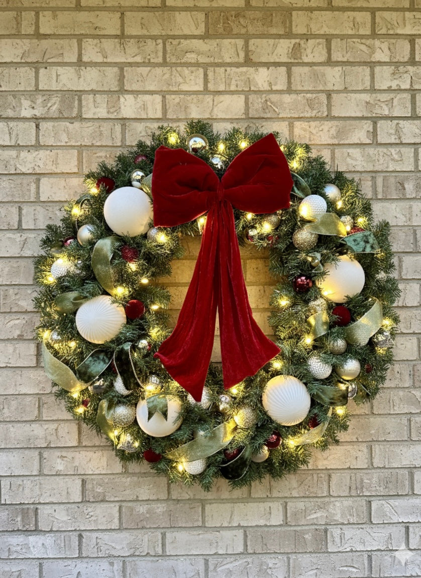Custom 24" Artificial Wreath